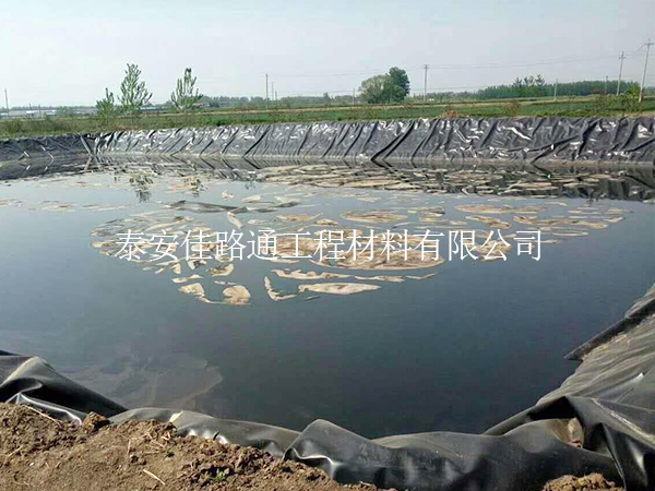 垃圾填埋場防滲膜:筑起綠色屏障,守護(hù)環(huán)境未來 垃圾填埋場防滲膜:筑起綠色屏障,守護(hù)環(huán)境未來